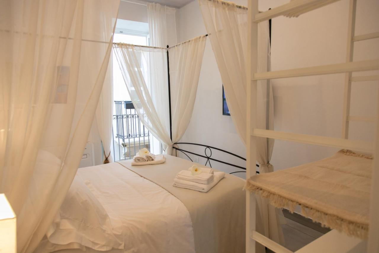 Apartment Le Grazie Romantic House By Dimore Trinacria *