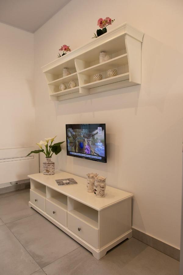 Apartment Le Grazie Romantic House By Dimore Trinacria *